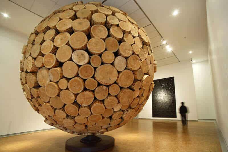 giant wooden spheres lee jae hyo sculptures 6