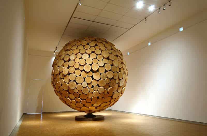 giant wooden spheres lee jae hyo sculptures 7