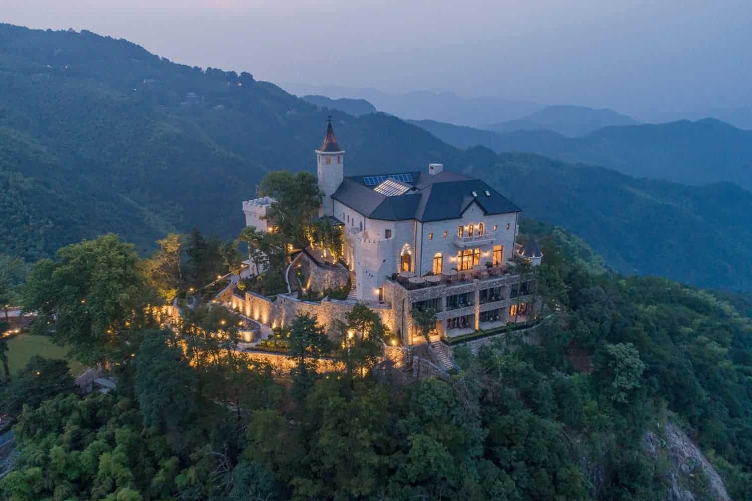 luxe hotel in China
