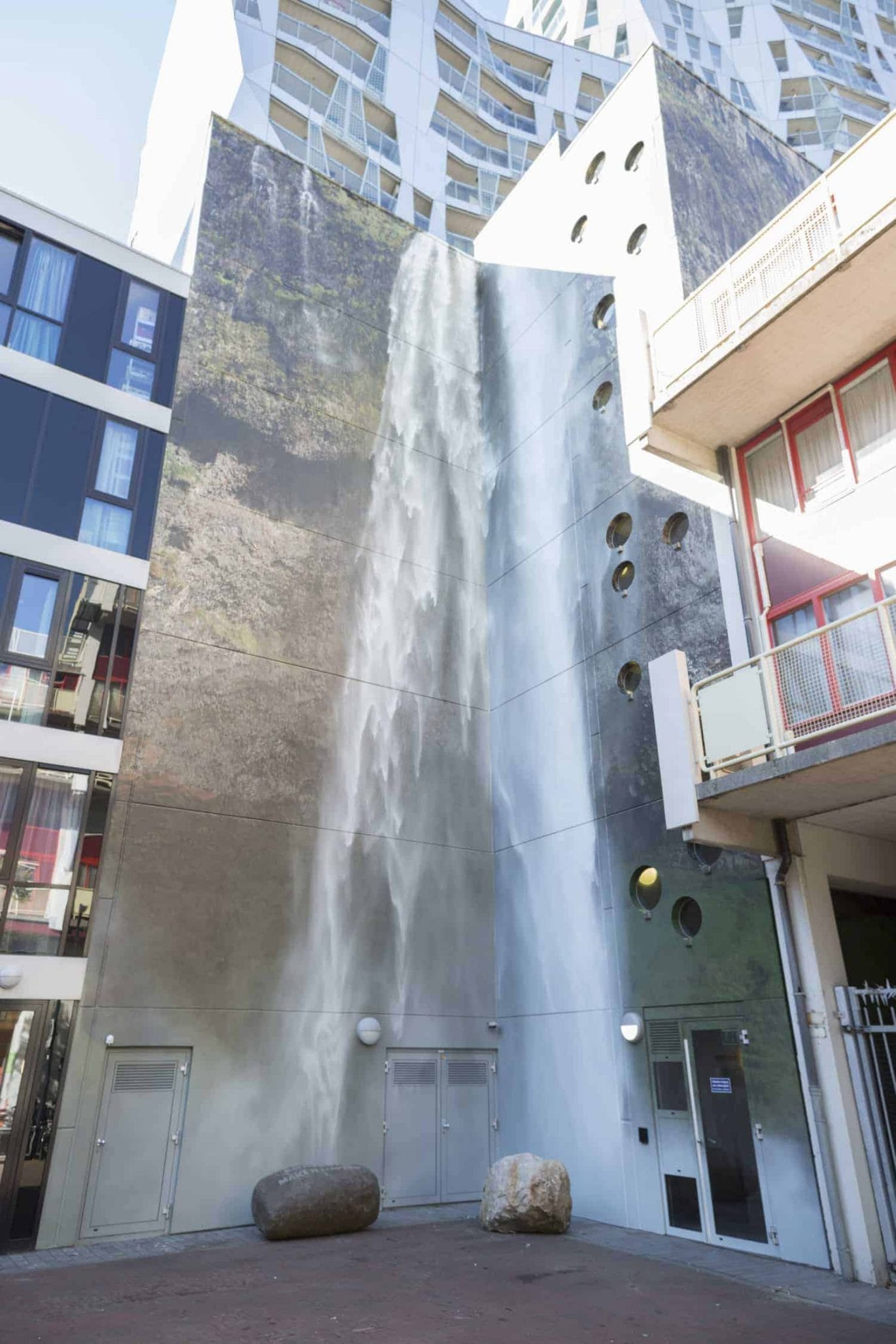 IJslandse waterval in Rotterdam