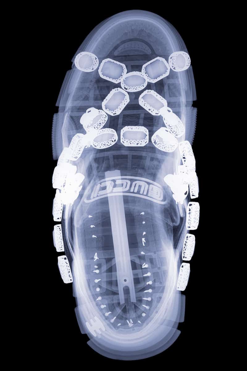 röntgenfoto van een sneaker