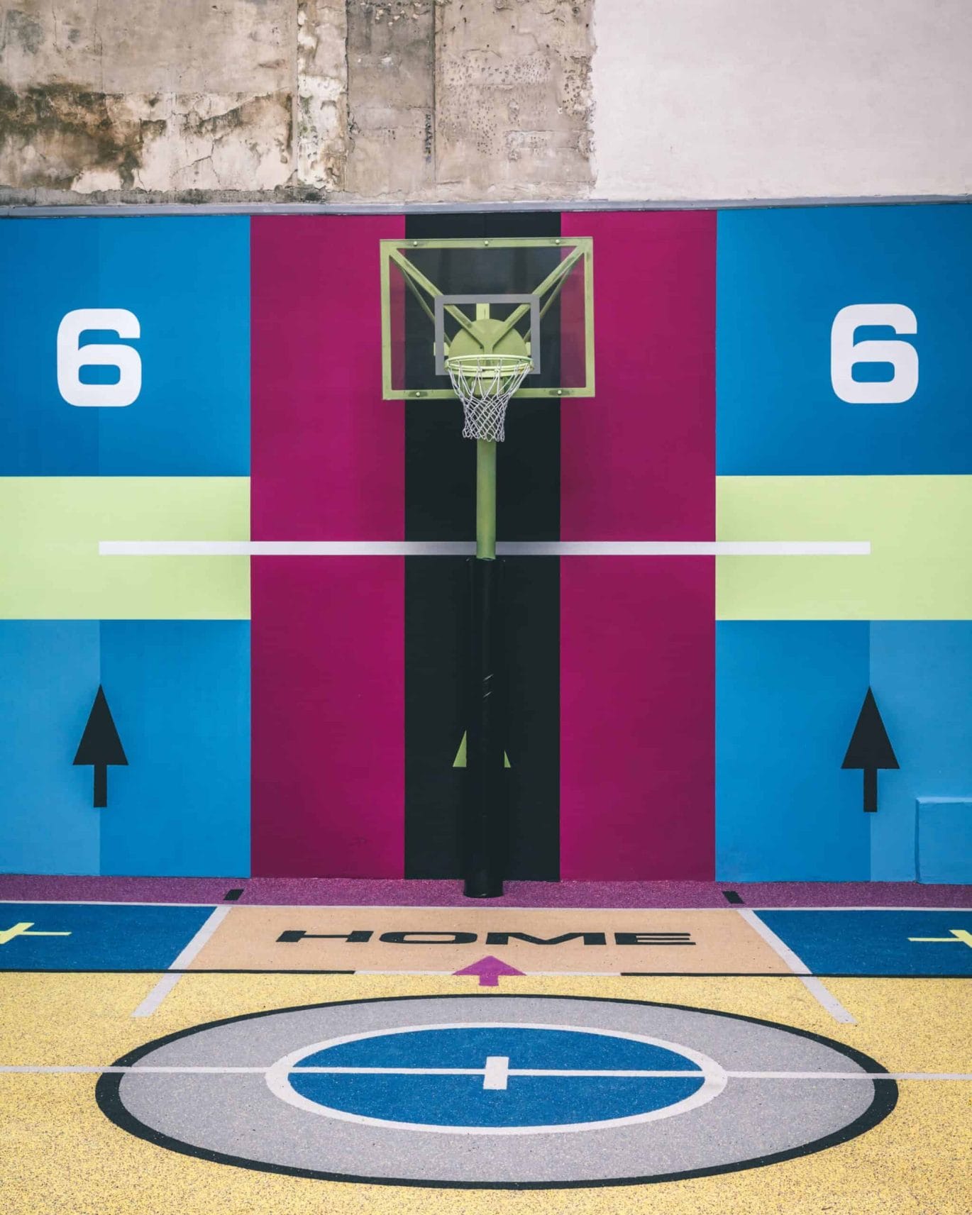 Het nieuwe basketbalveld van Pigalle in Parijs