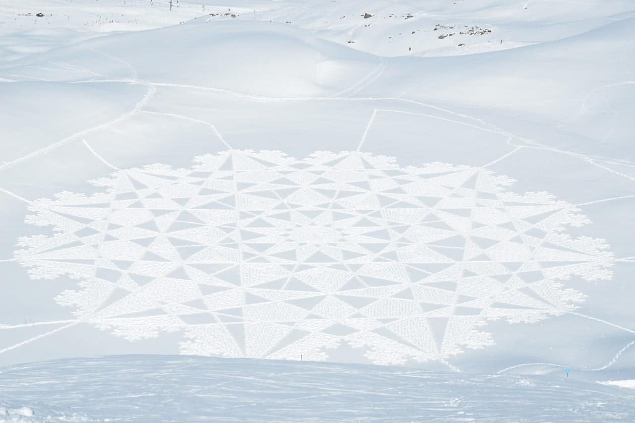 Sneeuwkunst van Simon Beck
