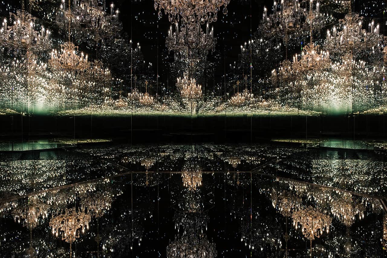 Yayoi Kusama - Infinity Mirror Room