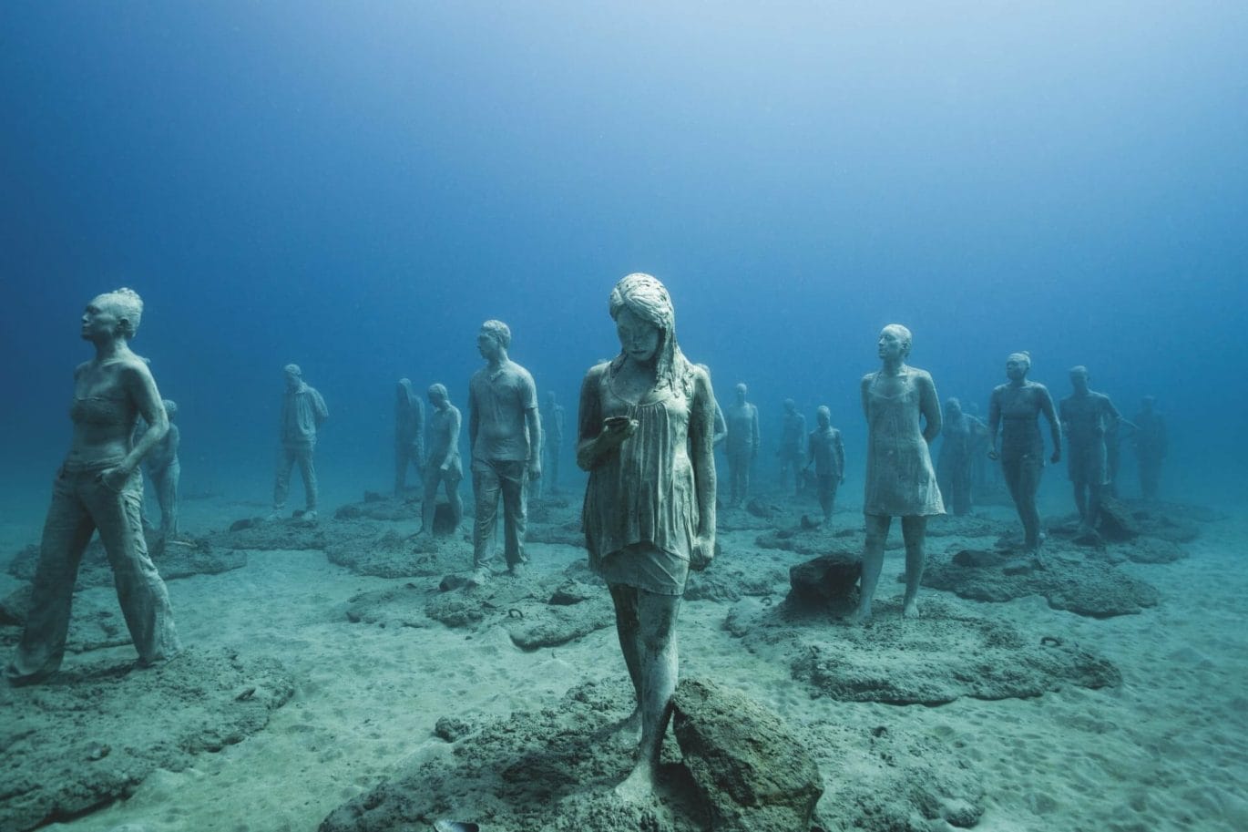 Jason deCaires Taylor, “Rubicon” (2016), stainless steel, pH-neutral cement, basalt and aggregates, installation view, Museo Atlántico, Las Coloradas, Lanzarote, Atlantic Oceanl. Photo courtesy of the artist