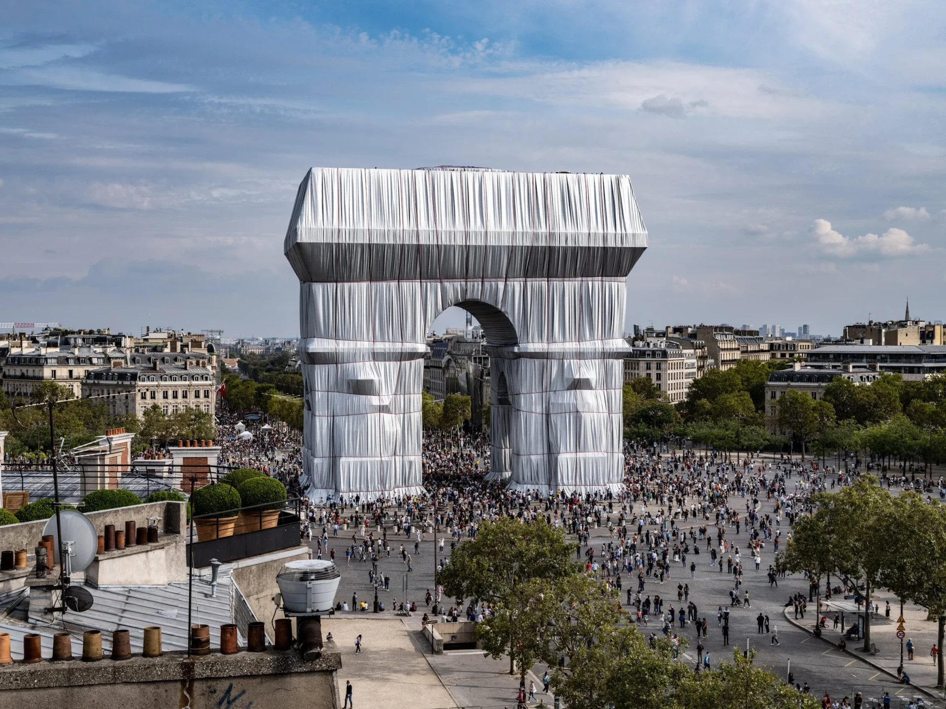L’Arc de Triomphe, Wrapped (Project for Paris, Place de l’Étoile – Charles de Gaulle)