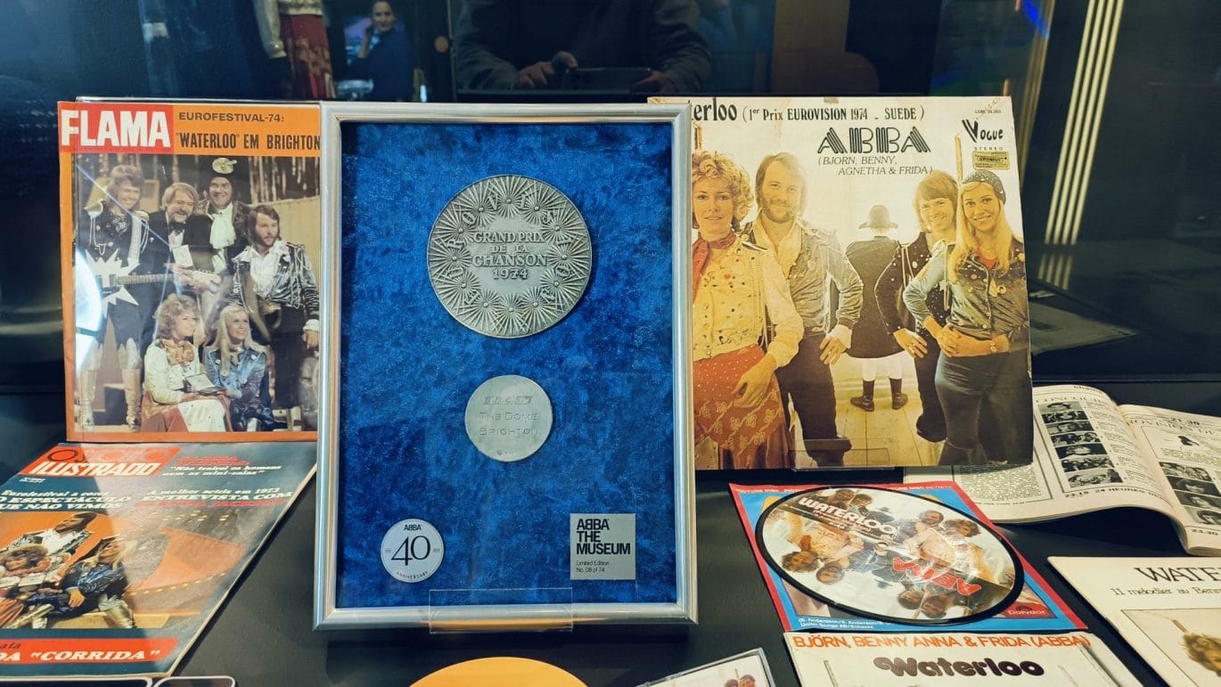 De medaille die ABBA won tijdens het Eurovisiesongfestival in 1974