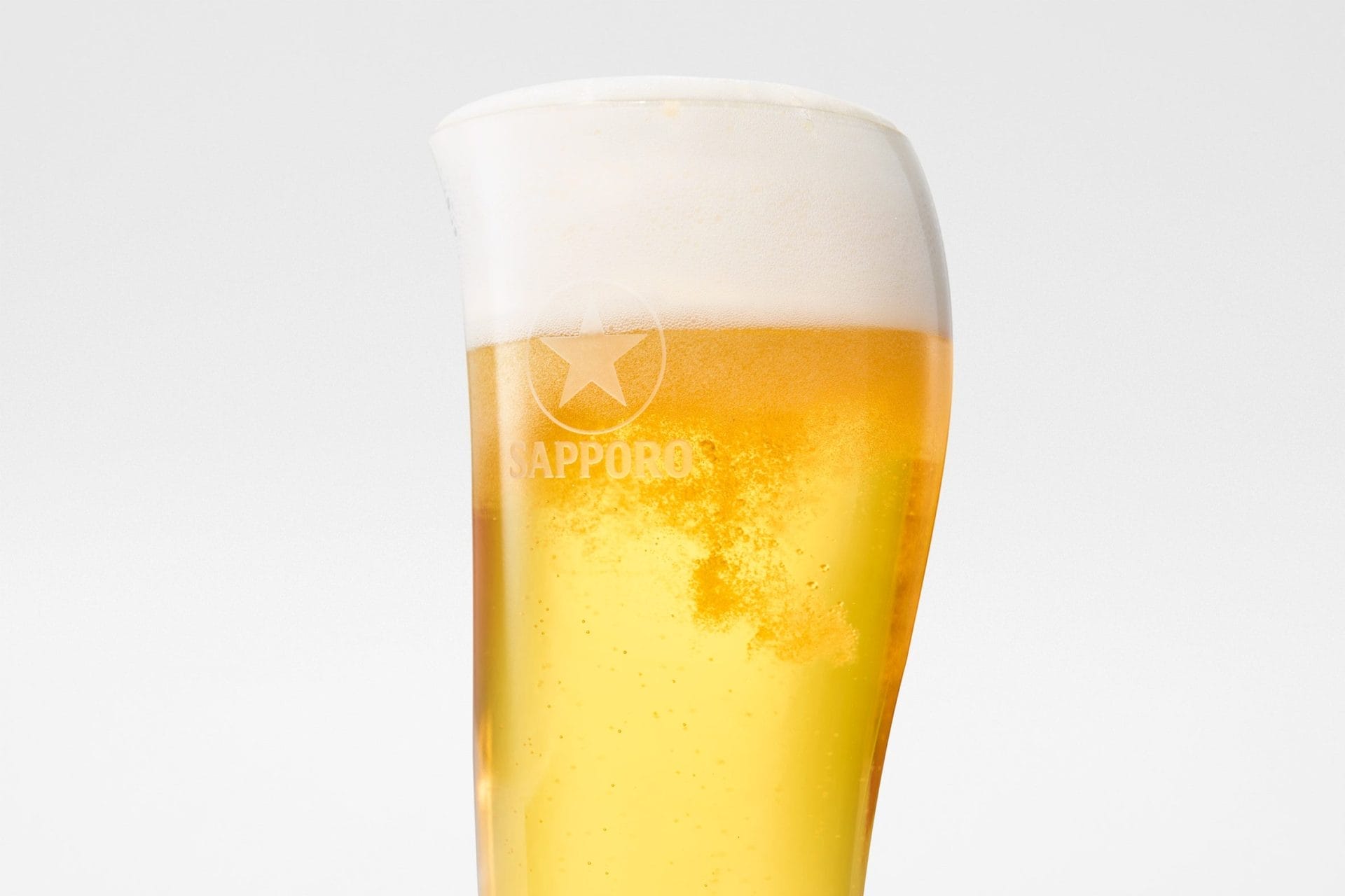 Nendo ontwerpt het perfecte bierglas voor Sapporo