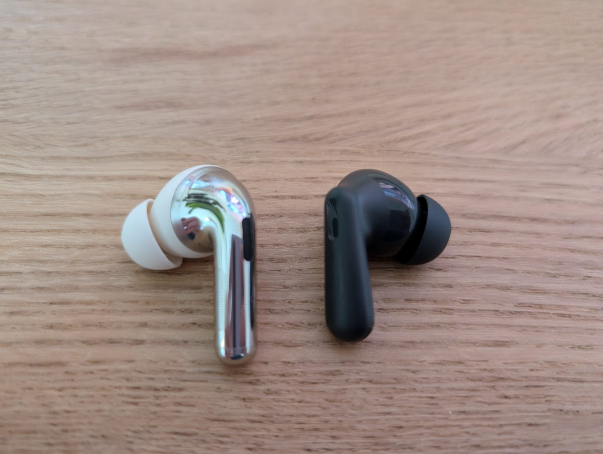 Mijn ervaring met twee paar pro ear buds van OnePlus