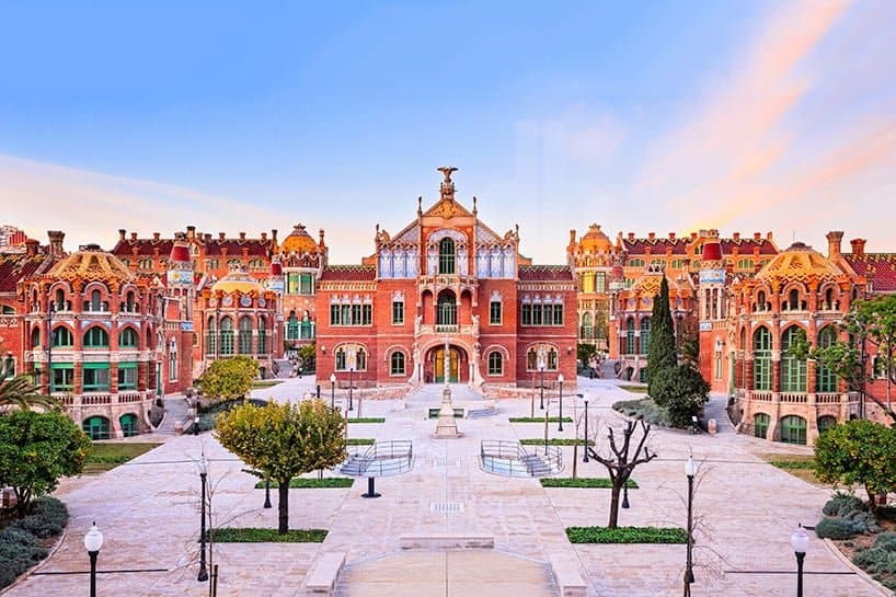 Het Hospital de Sant Pau in Barcelona is op prachtige wijze gerenoveerd