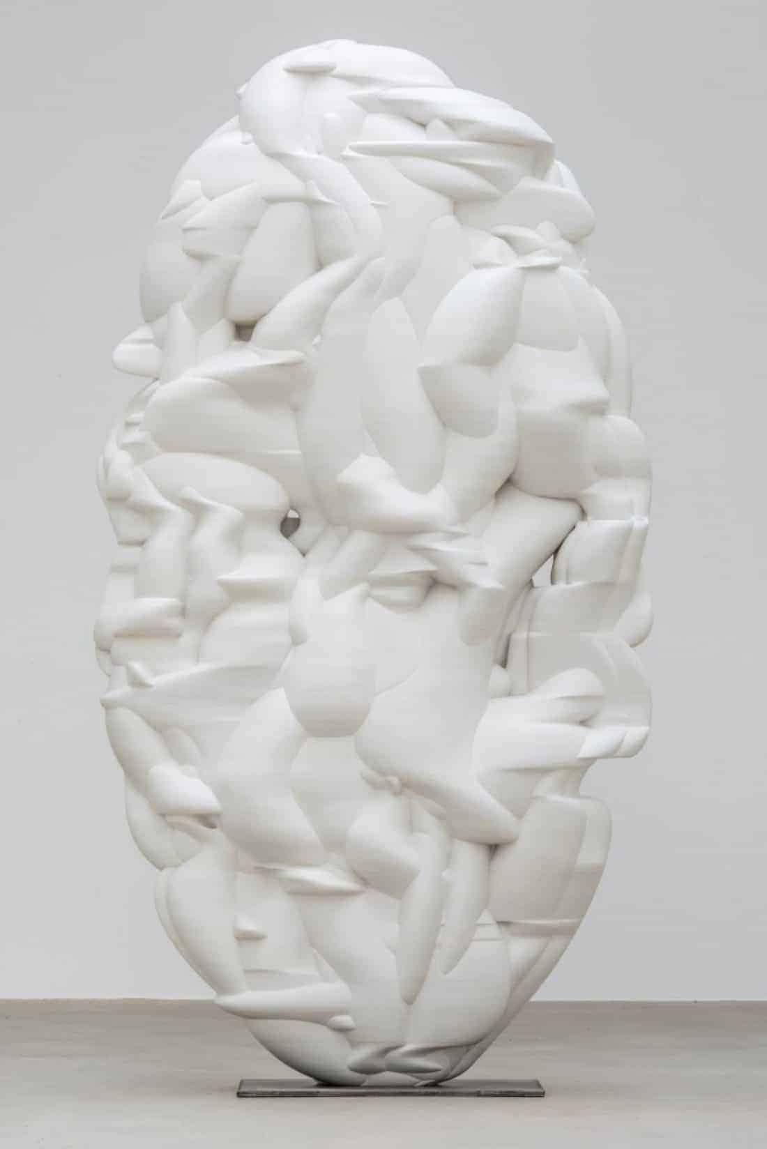 sculptuur van kunstenaar Tony Cragg