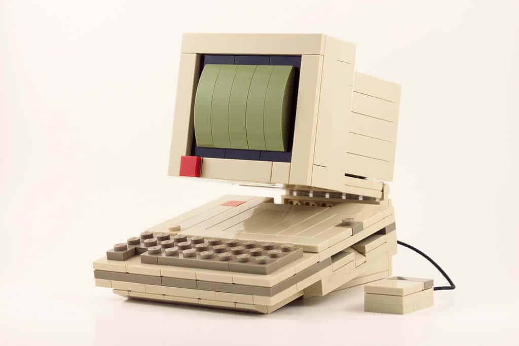 computer van lego